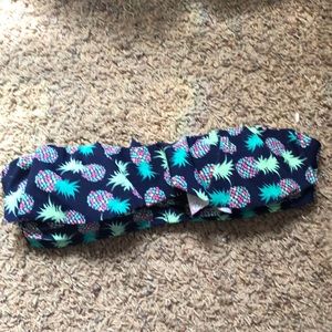 Ruffle strapless bikini top